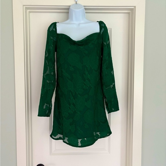 Princess Polly embroidered Fairy Dress Size 4 - Picture 3 of 9